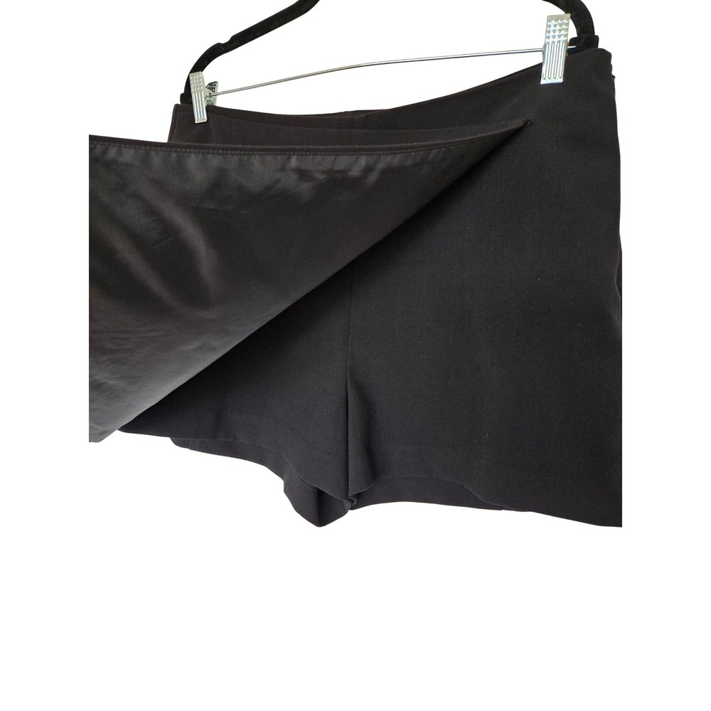 GUESS Black Stretch Mini Skort XL Y2K Tailored Office Siren Minimalist Clubwear - Picture 4 of 10